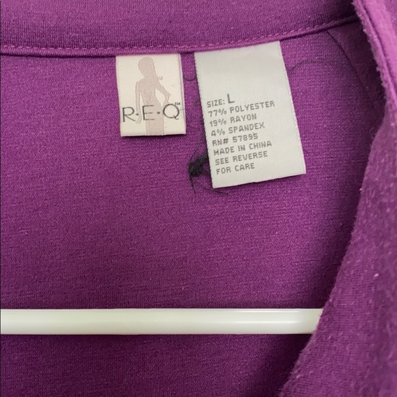 Purple jacket with felt buttons | Large - Picture 3 of 4